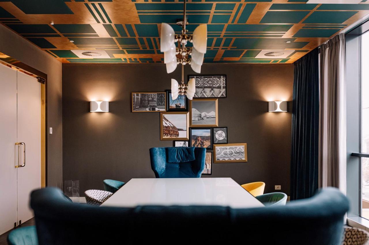 Mercure Almaty City Center Esterno foto