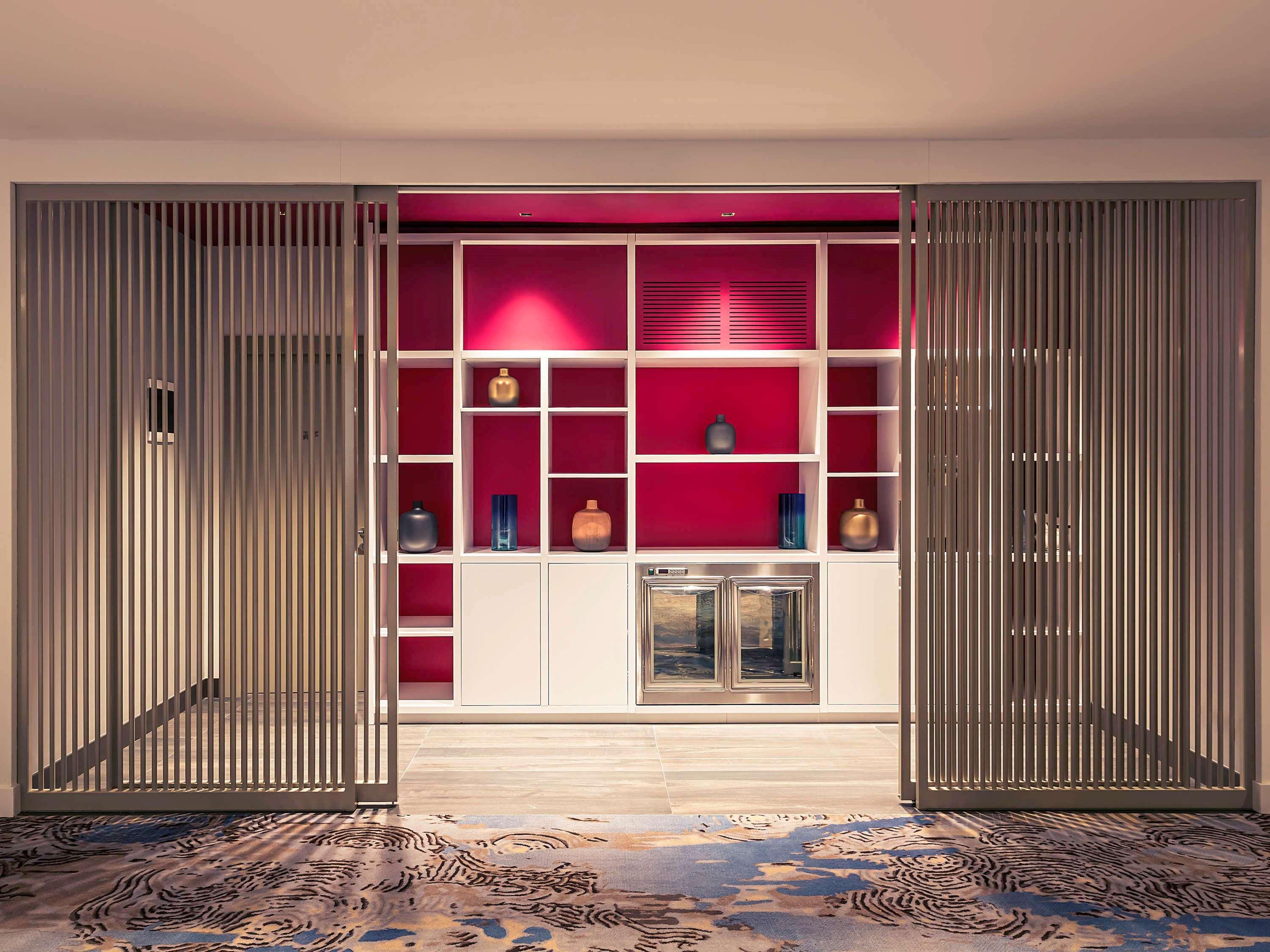 Mercure Almaty City Center Esterno foto