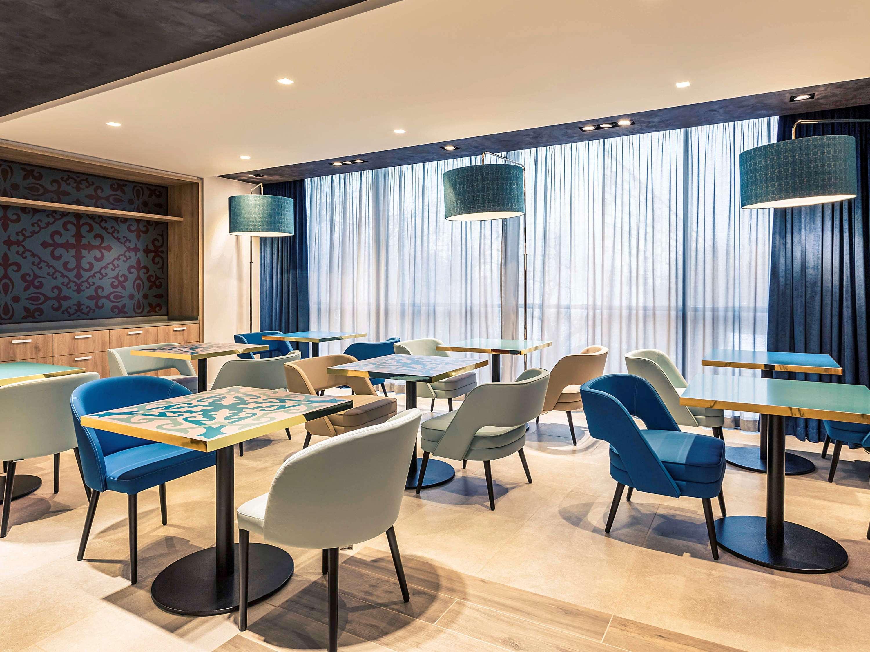 Mercure Almaty City Center Esterno foto