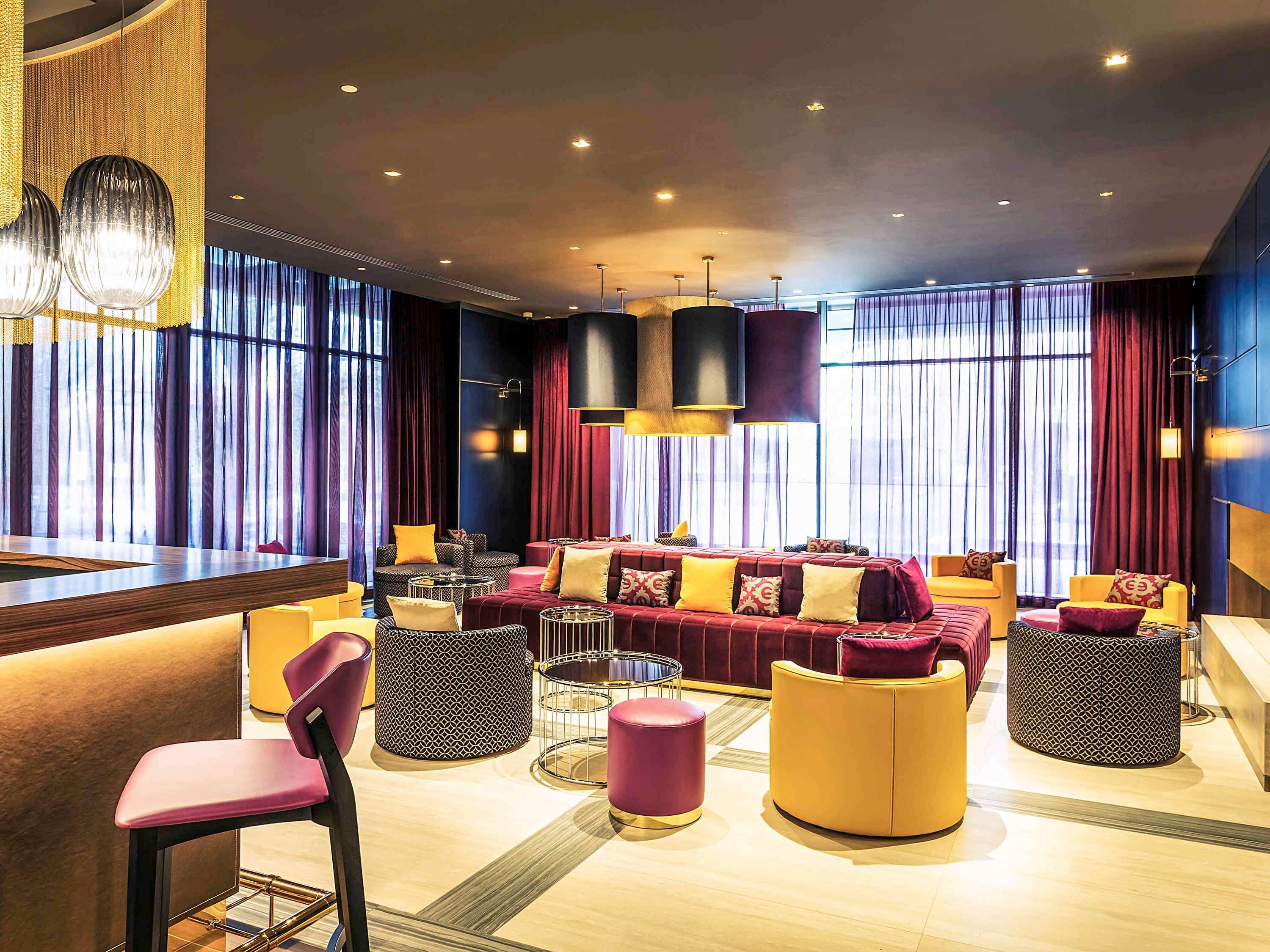 Mercure Almaty City Center Esterno foto