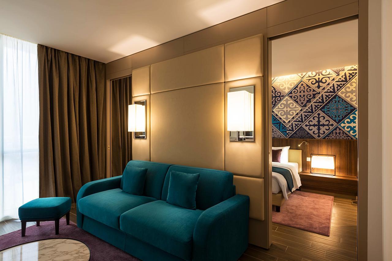 Mercure Almaty City Center Esterno foto
